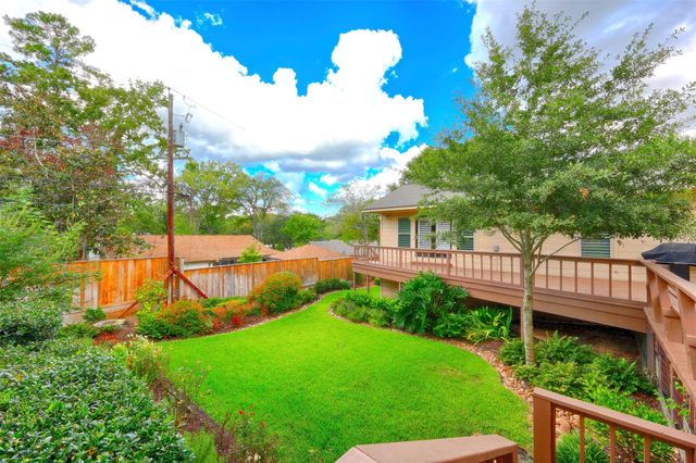 206 Virginia Lane, Conroe, TX 77304