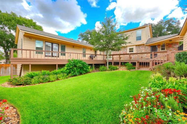 206 Virginia Lane, Conroe, TX 77304