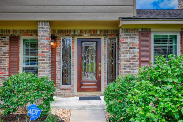 206 Virginia Lane, Conroe, TX 77304