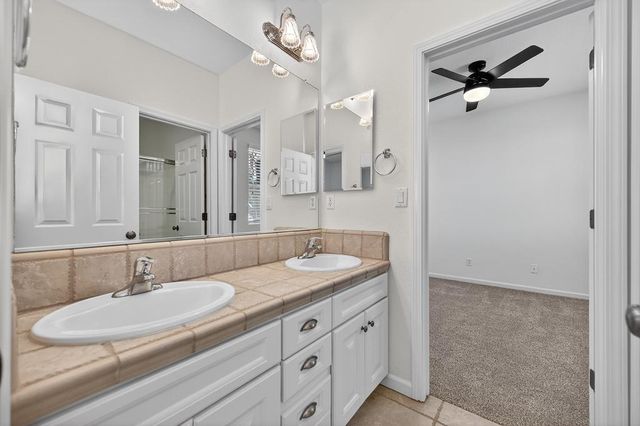 1214 Forebridge Ln, Lincoln, CA 95648