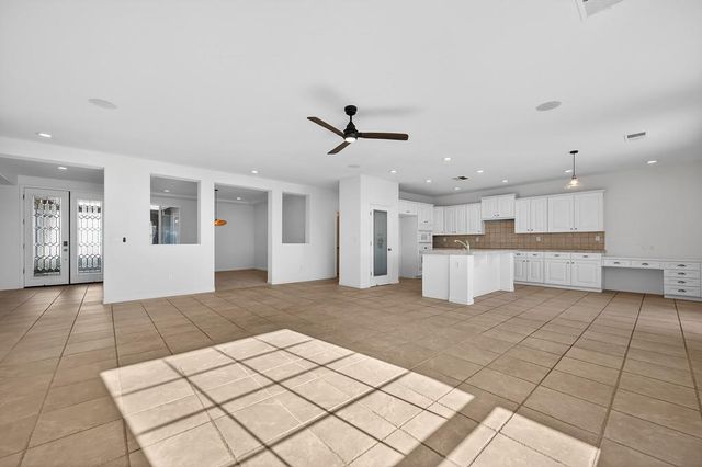 1214 Forebridge Ln, Lincoln, CA 95648