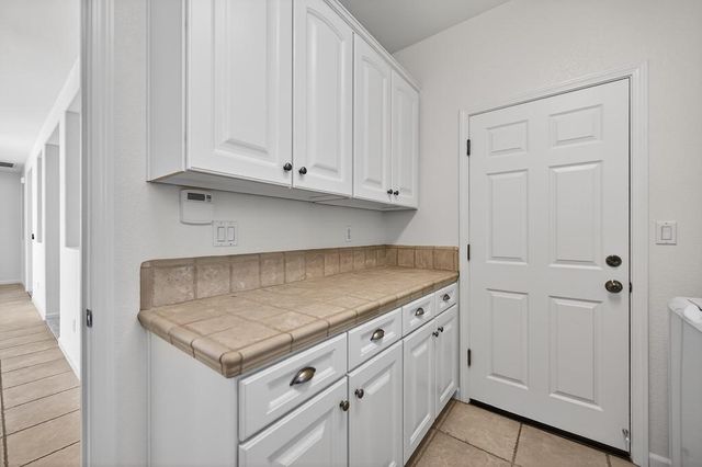 1214 Forebridge Ln, Lincoln, CA 95648