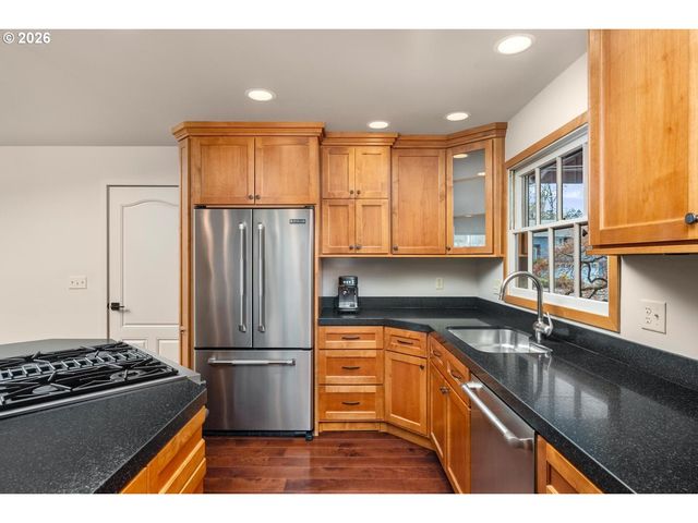 3005 Sw 113TH Ave, Beaverton, OR 97005