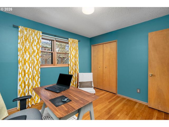 3005 Sw 113TH Ave, Beaverton, OR 97005