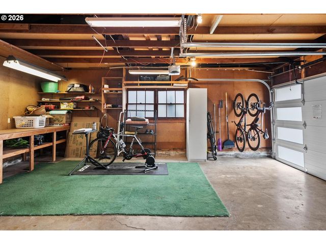 3005 Sw 113TH Ave, Beaverton, OR 97005