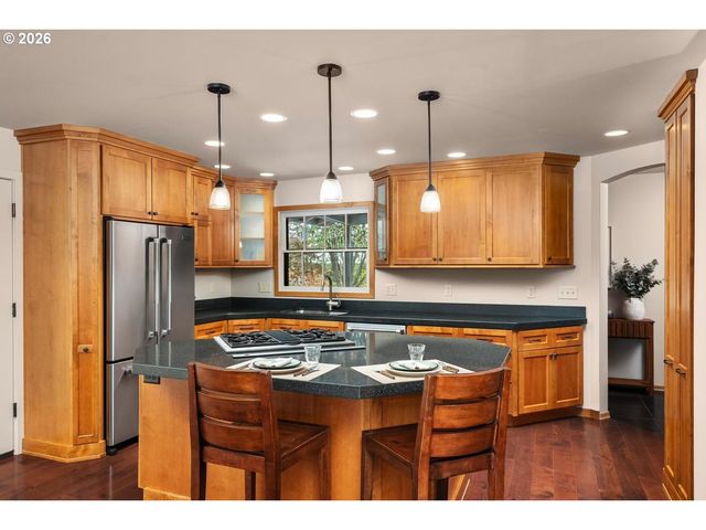 3005 Sw 113TH Ave, Beaverton, OR 97005