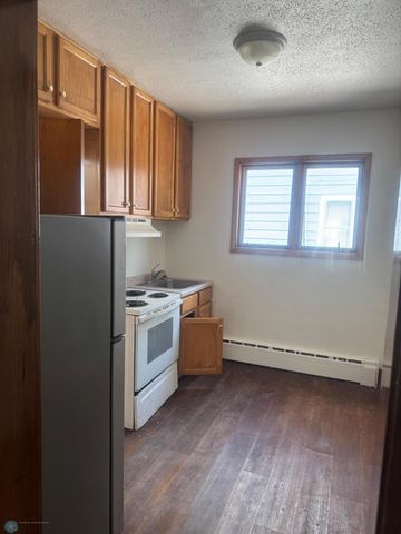 1109 10th Street N, Fargo, ND 58102