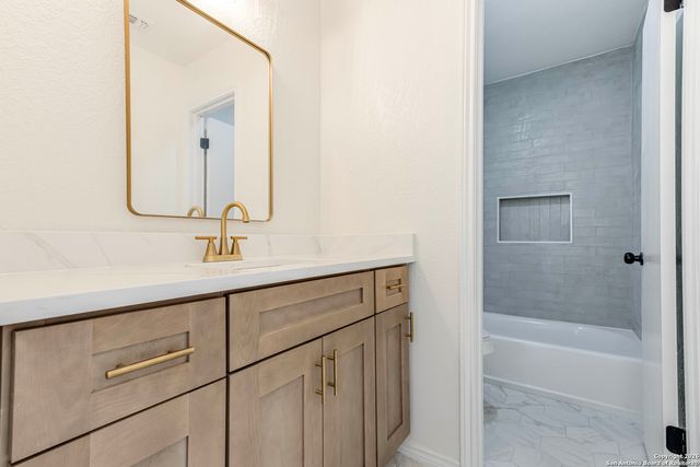 2615 Lone Summit St., San Antonio, TX 78247