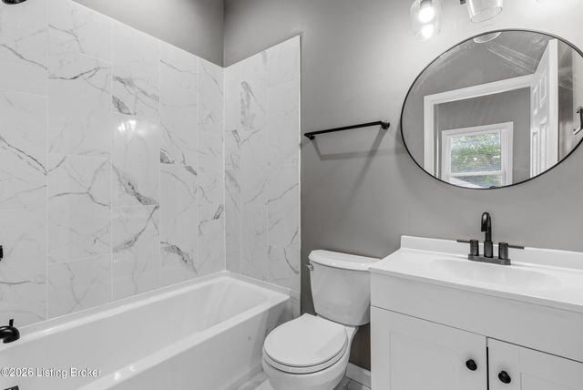 2303 Greenwood Ave, Louisville, KY 40210