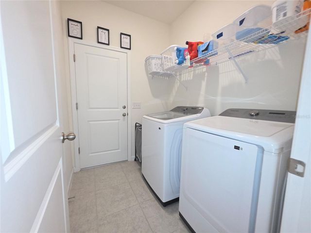 1569 EFFRA WAY, Sanford, FL 32771