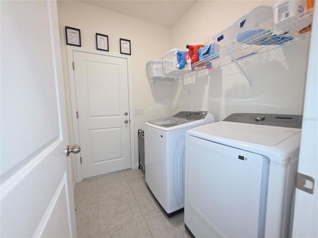 1569 EFFRA WAY, Sanford, FL 32771