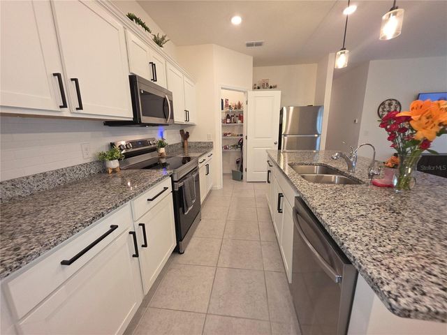 1569 EFFRA WAY, Sanford, FL 32771