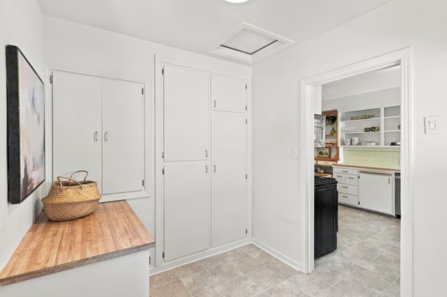 3154 16th St, Sacramento, CA 95818