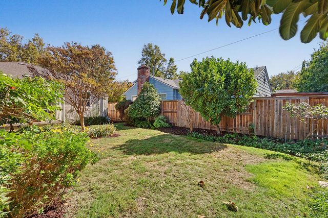 3154 16th St, Sacramento, CA 95818