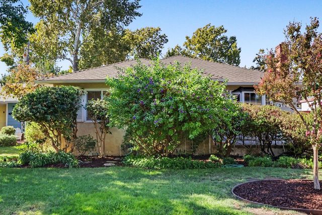 3154 16th St, Sacramento, CA 95818