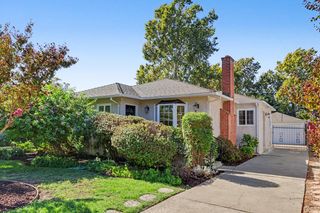 3154 16th St, Sacramento, CA 95818