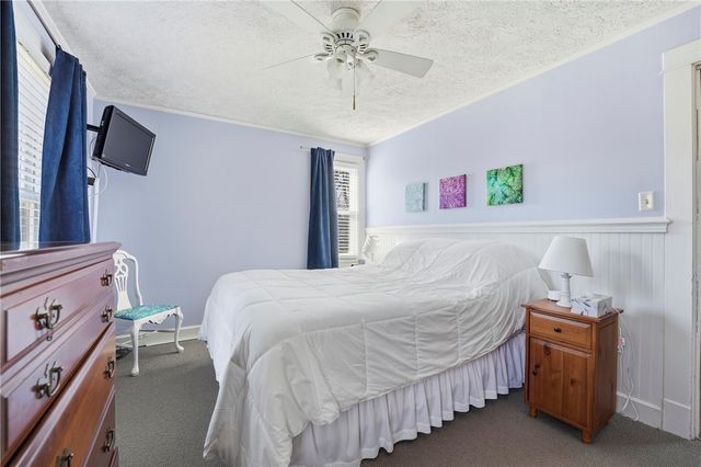 421 E Washington Blvd, Grove City Boro, PA 16127