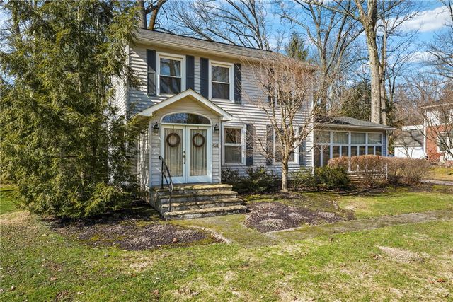 421 E Washington Blvd, Grove City Boro, PA 16127