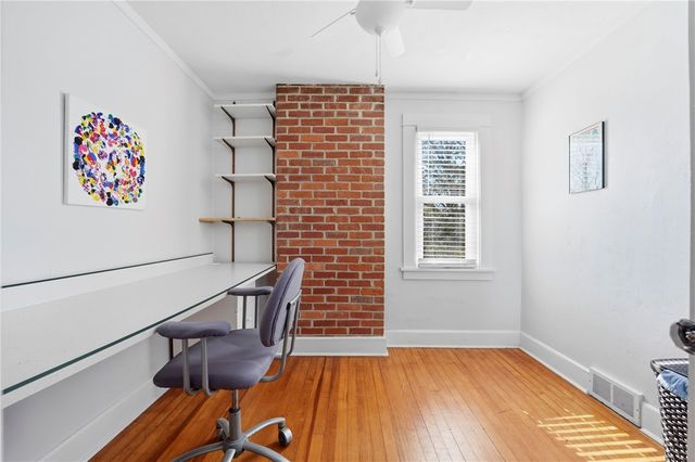 421 E Washington Blvd, Grove City Boro, PA 16127