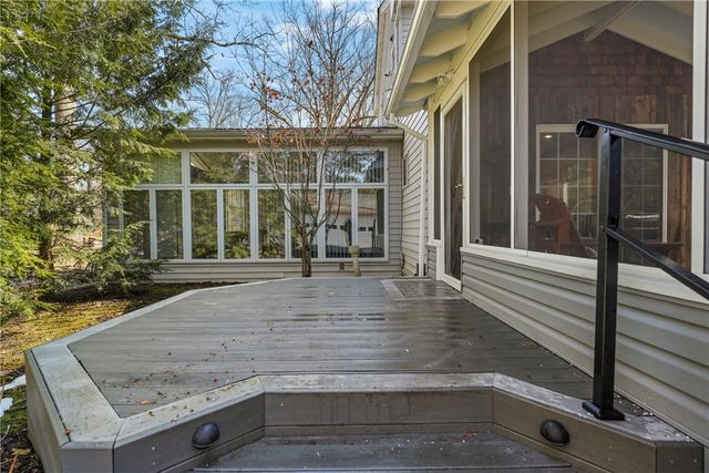 421 E Washington Blvd, Grove City Boro, PA 16127