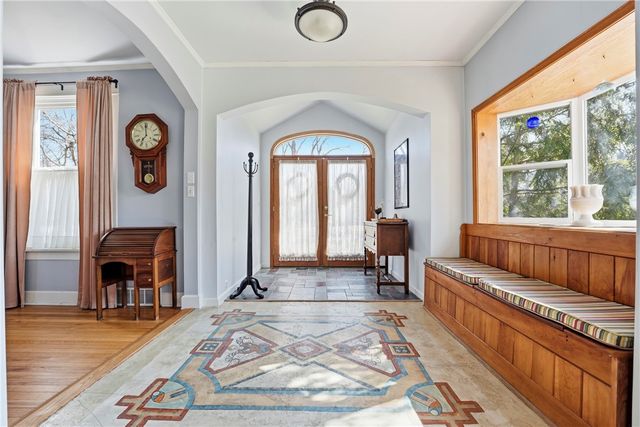 421 E Washington Blvd, Grove City Boro, PA 16127