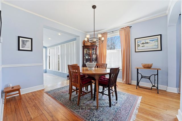 421 E Washington Blvd, Grove City Boro, PA 16127