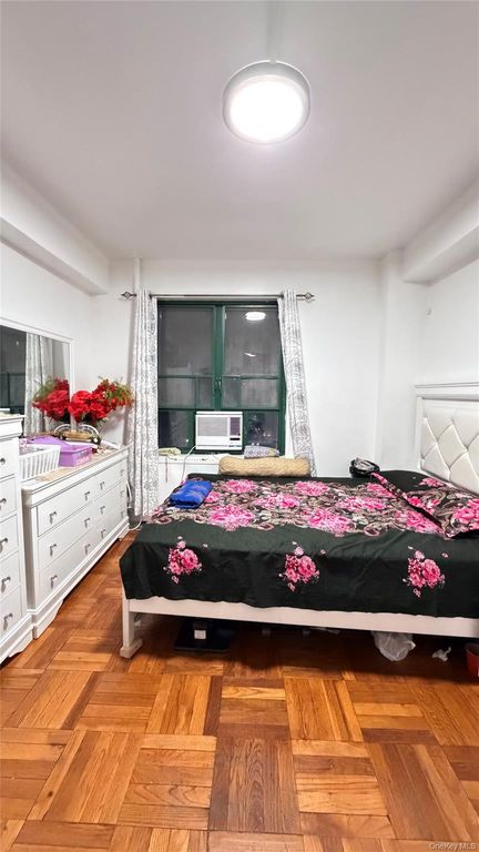1504 Metropolitan Avenue 4H, Bronx, NY 10462 — photo 2