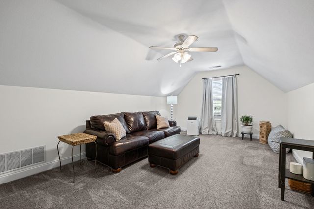 2360 DELLA ST, Hernando, MS 38632