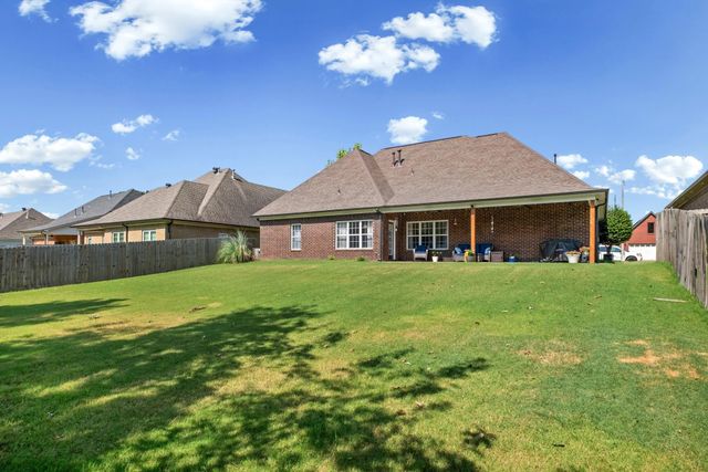 2360 DELLA ST, Hernando, MS 38632