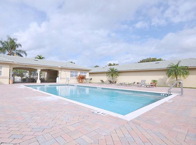 2080 Greenview Shores Boulevard 419, Wellington, FL 33414