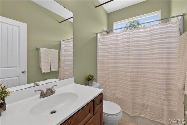 805 Liberty Creek Drive, Wentzville, MO 63385