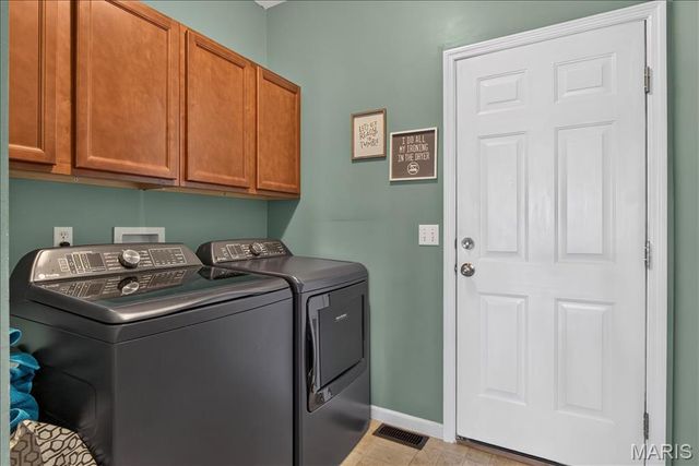 805 Liberty Creek Drive, Wentzville, MO 63385