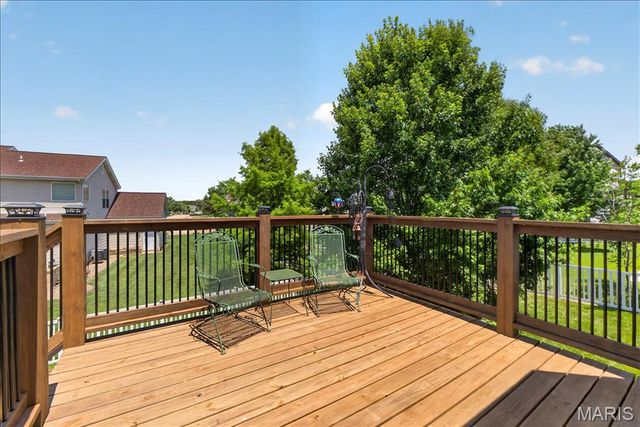 805 Liberty Creek Drive, Wentzville, MO 63385