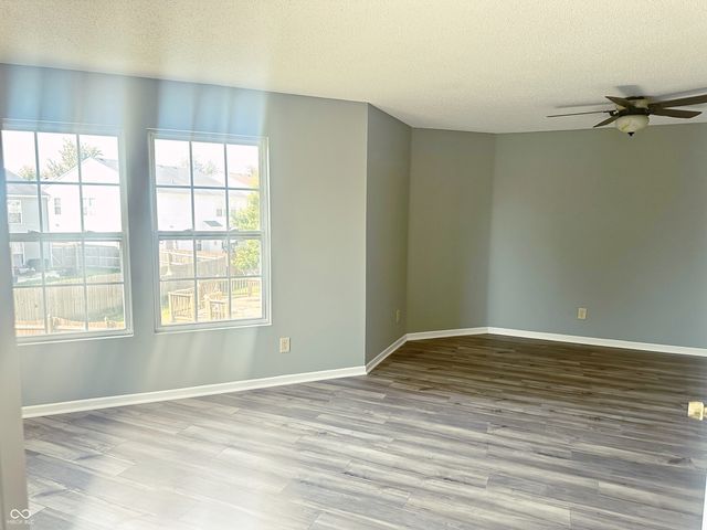 2967 Hearthside Drive, Greenwood, IN 46143