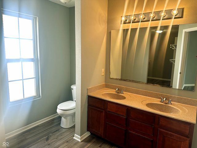 2967 Hearthside Drive, Greenwood, IN 46143