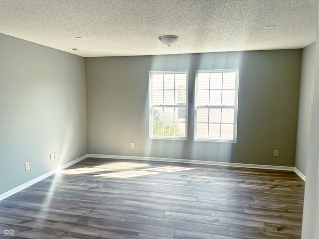 2967 Hearthside Drive, Greenwood, IN 46143