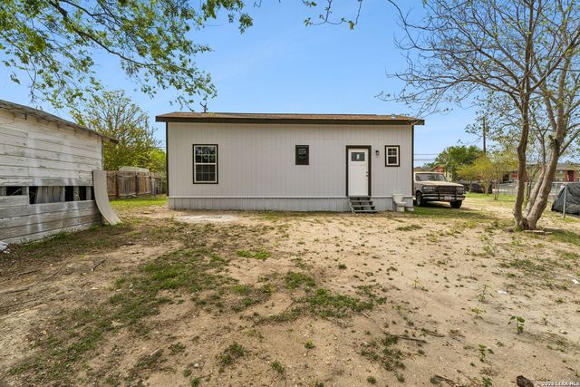 543 HOT WELLS BLVD, San Antonio, TX 78223