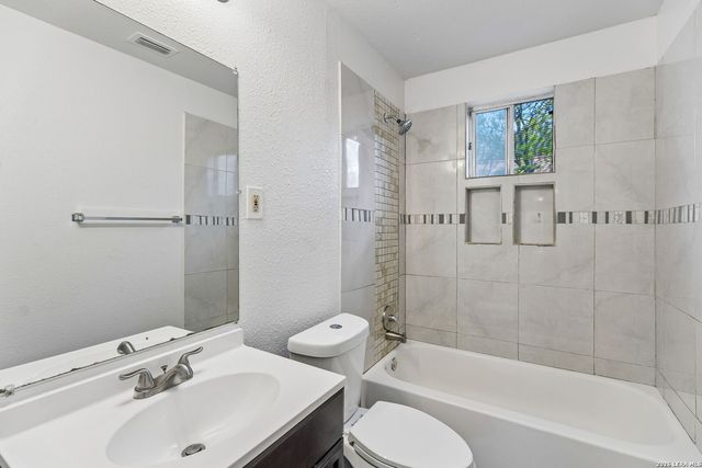 543 HOT WELLS BLVD, San Antonio, TX 78223