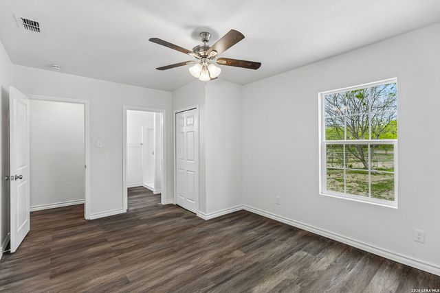 543 HOT WELLS BLVD, San Antonio, TX 78223