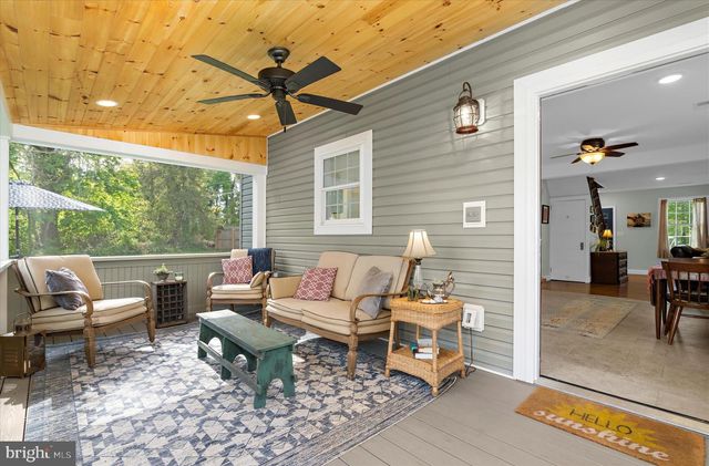 8 ANGLEWOOD AVE, Earleville, MD 21919