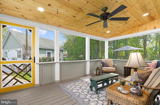8 ANGLEWOOD AVE, Earleville, MD 21919