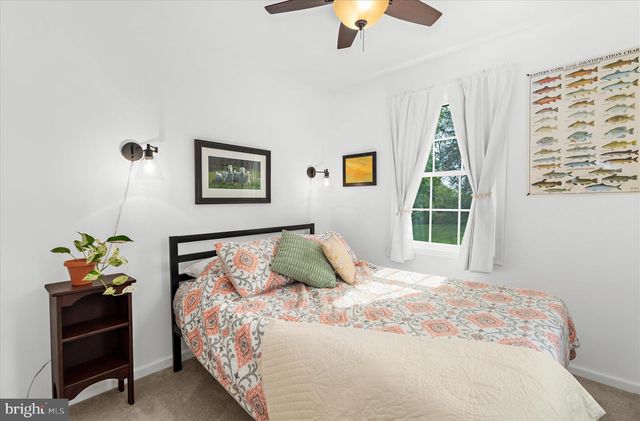 8 ANGLEWOOD AVE, Earleville, MD 21919