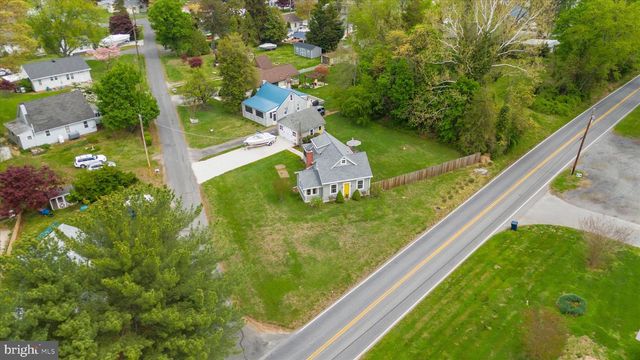 8 ANGLEWOOD AVE, Earleville, MD 21919