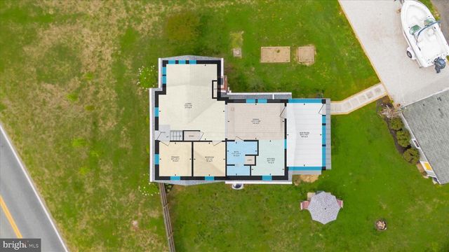 8 ANGLEWOOD AVE, Earleville, MD 21919