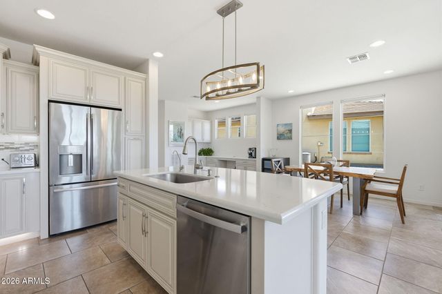 905 E COBBLE STONE Drive, Queen Creek, AZ 85140