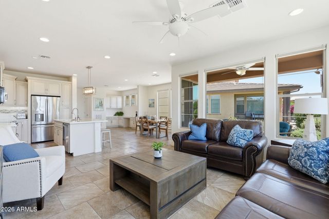 905 E COBBLE STONE Drive, Queen Creek, AZ 85140