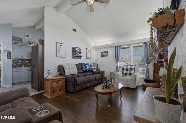 312 Thistlewood Drive, Kingsport, TN 37663