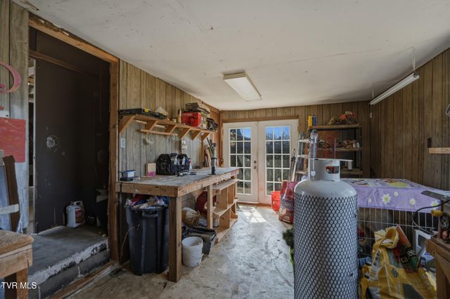 312 Thistlewood Drive, Kingsport, TN 37663