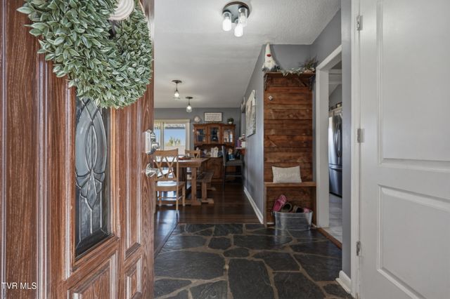 312 Thistlewood Drive, Kingsport, TN 37663