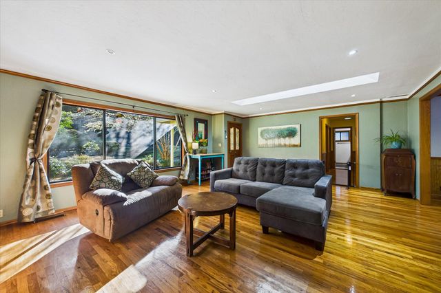 2099 Fickle Hill Road, Arcata, CA 95521